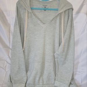 SONOMA 2X soft knit shirt with a hood and kangaroo pocket